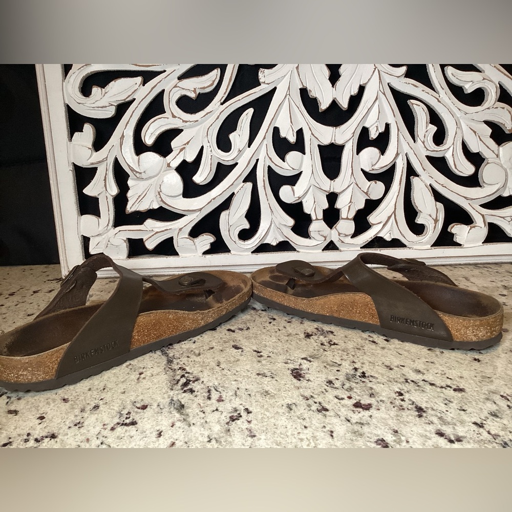 Birkenstock Gizeh in Brown Size 39/8 - Picture 10 of 12